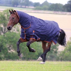 Shires Highlander 200g Turnout