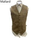 Bob Parrat Four Pocket Tweed Waistcoat Thumbnail Image